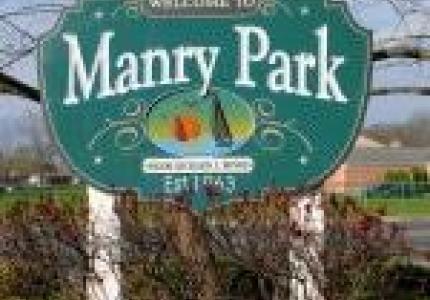 Manry Park Entrance 